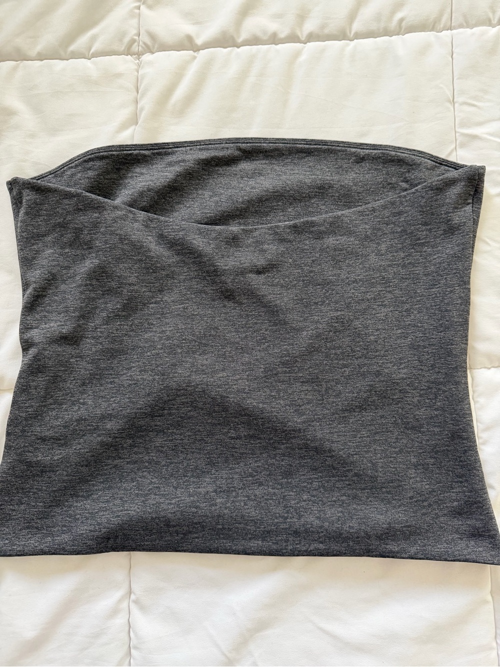 ARITZIA contour top XL - Picture 2 of 3